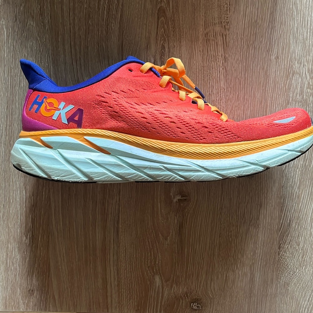 Hola Clifton 8 Size 11D